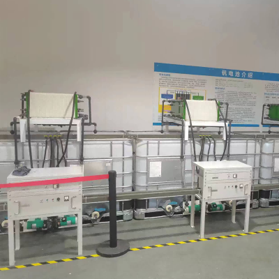 Μπαταρία ροής βαναδίου 50kw/200kwh για συστήματα αποθήκευσης ηλιακής και αιολικής ενέργειας