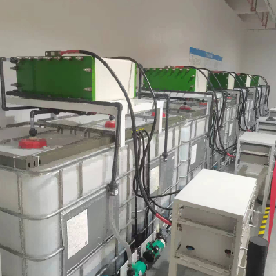 Μπαταρία ροής Vanadium REDOX 50kw/200kwh με τη δική της τεχνολογία πυρήνα για αποθήκευση ενέργειας